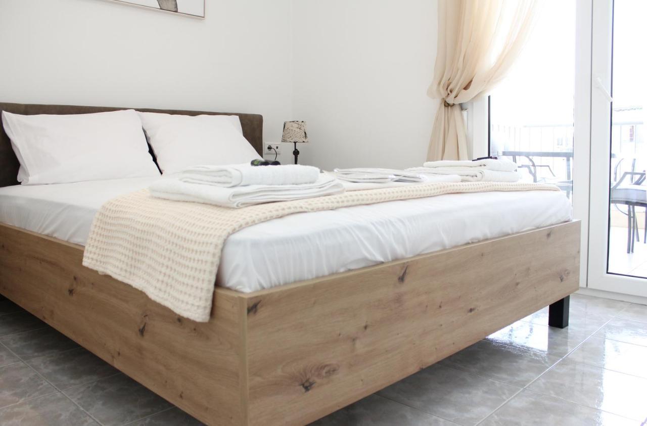 Side Beach Apartment Кавала Екстериор снимка